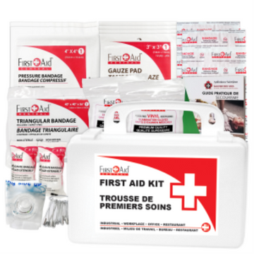 Trousse de premiers soins Section 8 de l'Ontario dans un étui en plastique