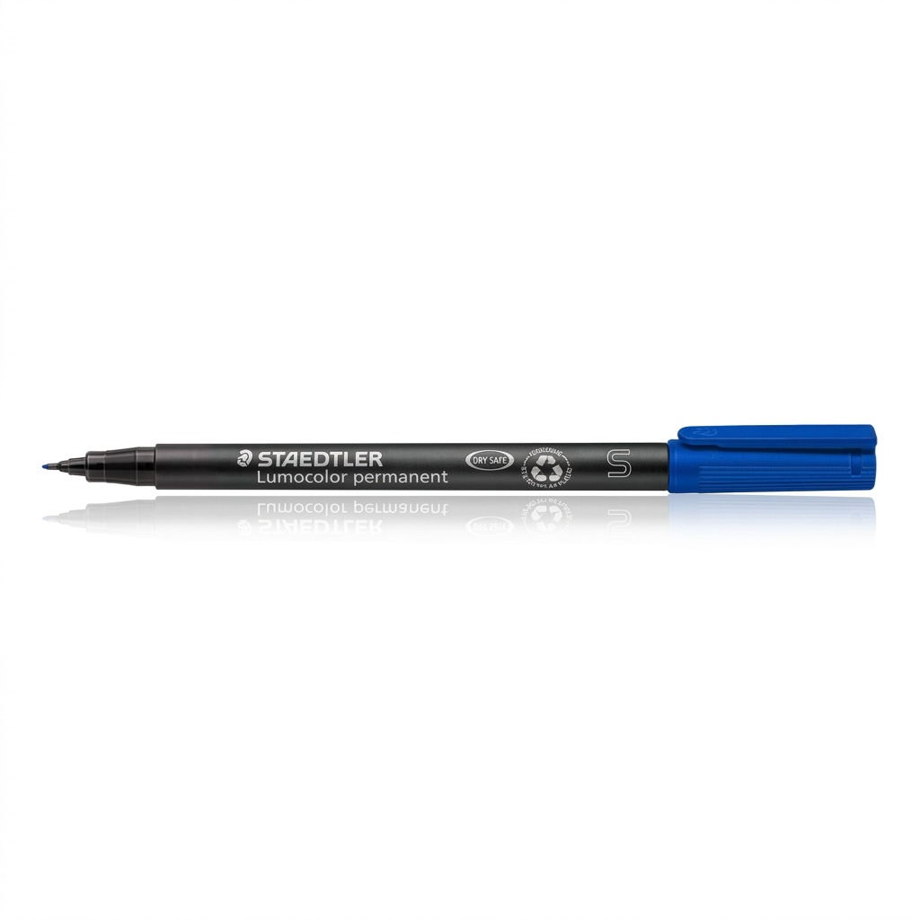 STAEDTLER Lumocolor – Marqueur permanent superfin bleu, réf. 313-3-10 — vue du produit sur fond clair