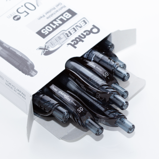EnerGel-X Ret retractable gel roller, (0.5mm) needle tip, black ink