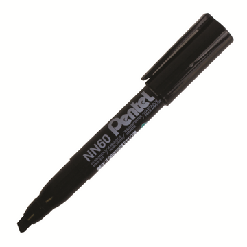 Green Label – Permanent marker, chisel tip 3.9/5.8 mm, black ink