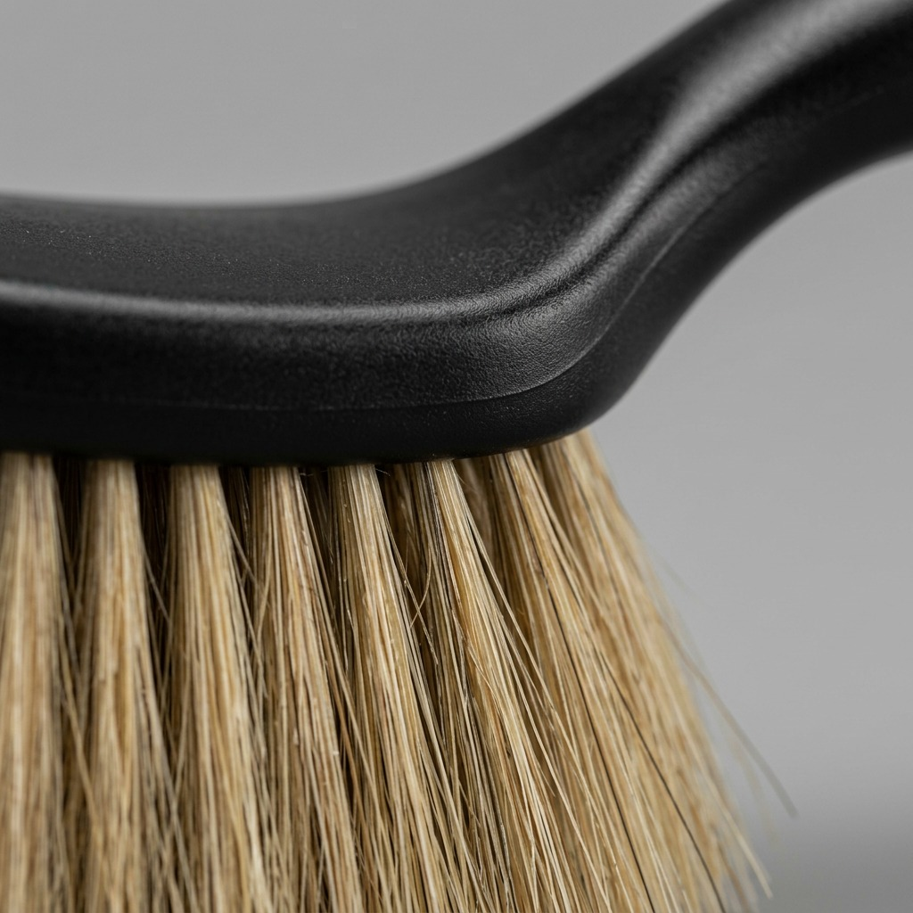 STAEDTLER – Brosse à dessin miniature, réf. 989-01BK-03 — gros plan